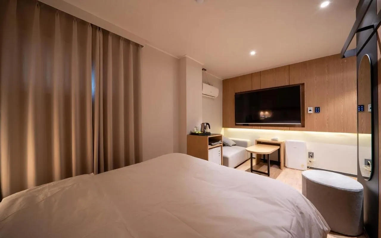 소탐 스테이 호텔 송도#감성숙소#디자인호텔#비즈니스호텔#출장#Boutique Hotel#만족도1등호텔#짐보관 3*, Incheon South Korea